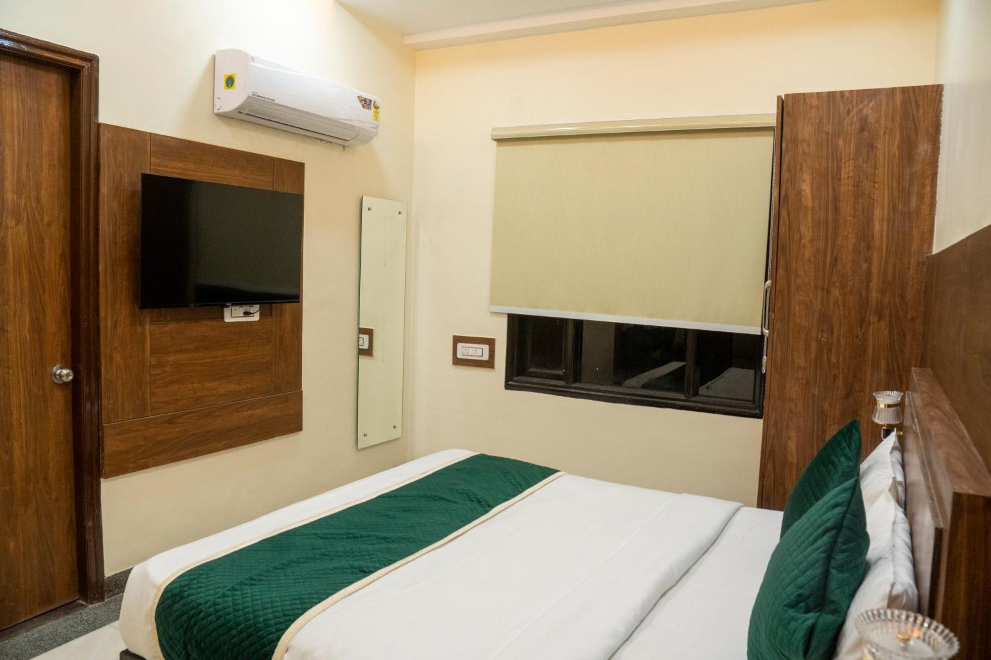 Hotel Sun Grand Agra  Bagian luar foto