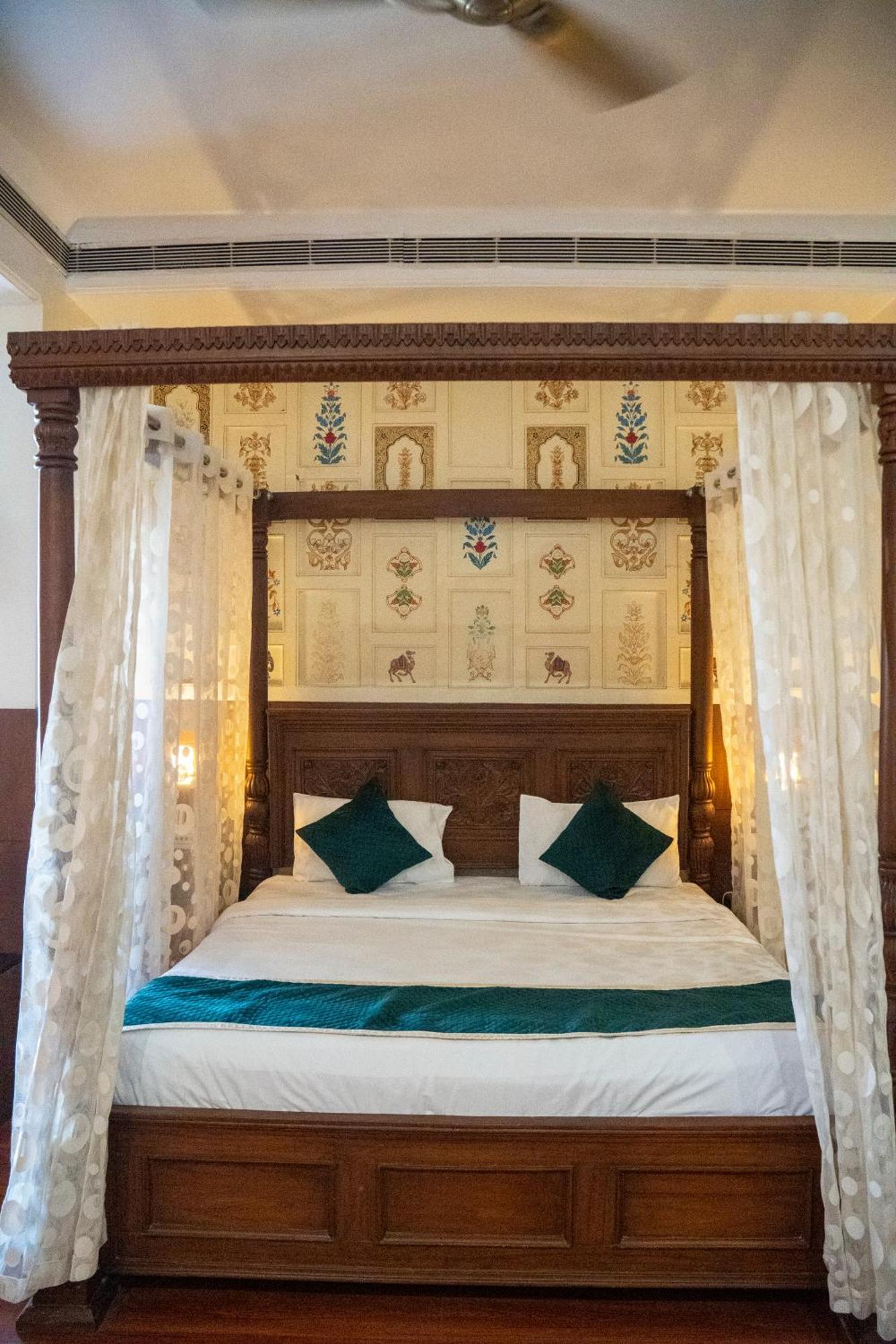 Hotel Sun Grand Agra  Bagian luar foto