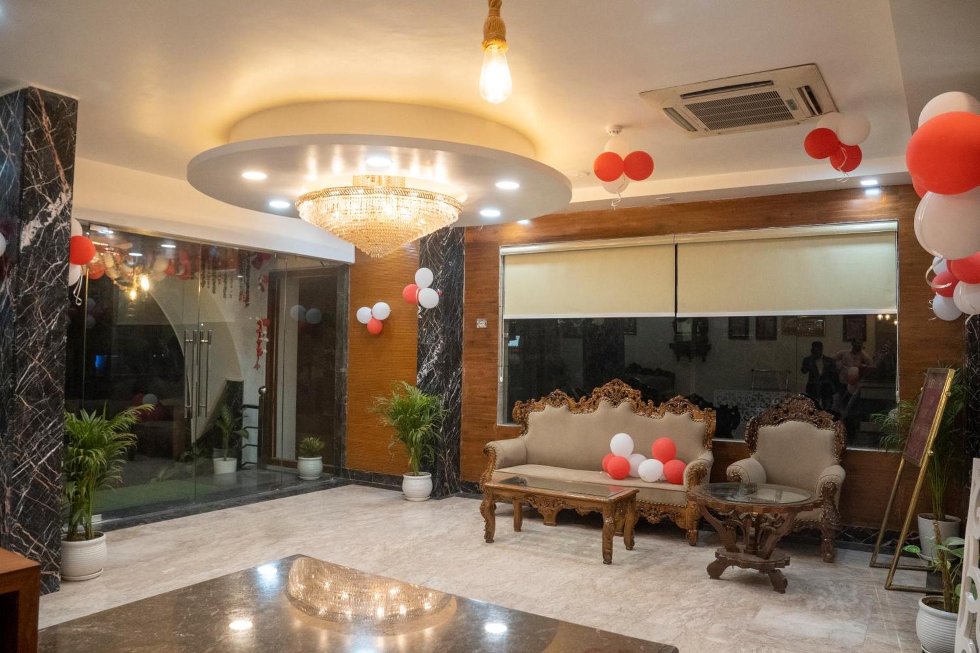 Hotel Sun Grand Agra  Bagian luar foto